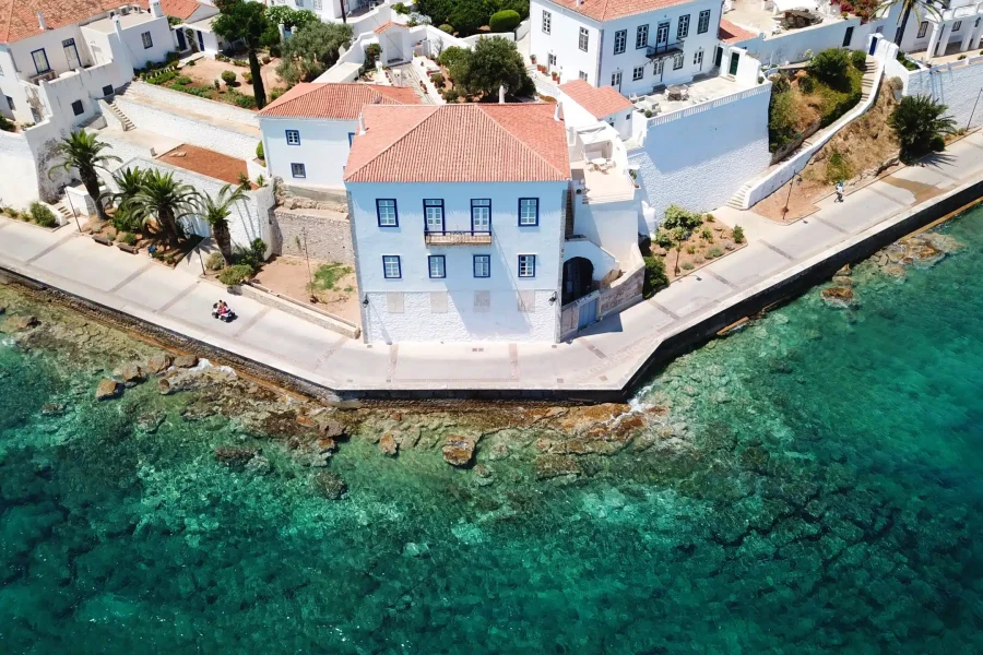SPETSES – PORTO HELI